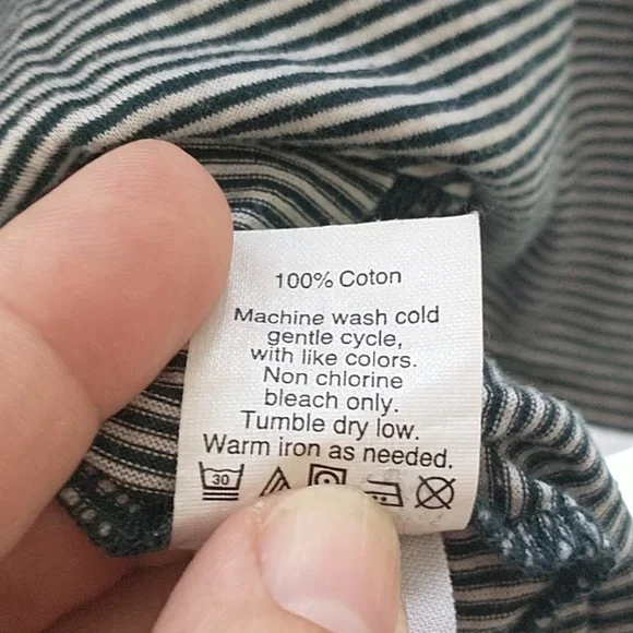 ❤️Madewell Blue & White Striped Luster Vneckline Top Shirt Size XSmall - Picture 7 of 8